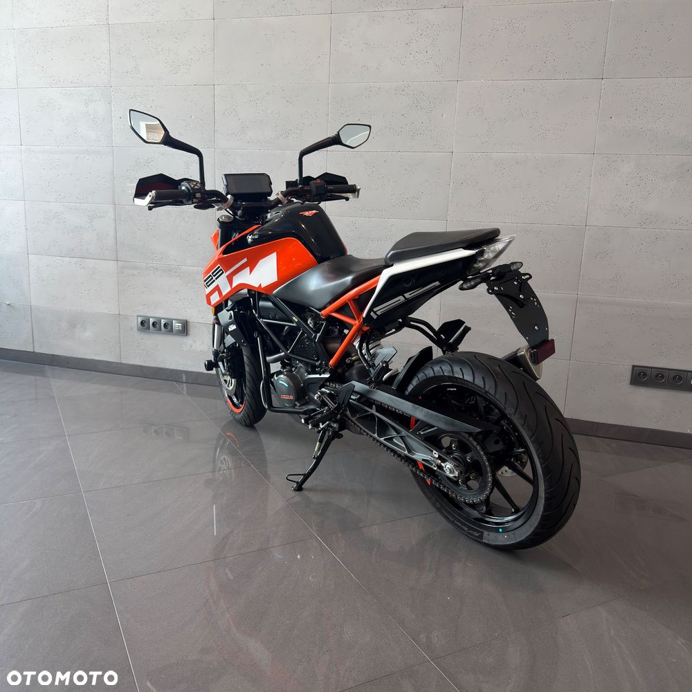 KTM Duke 125 - 9