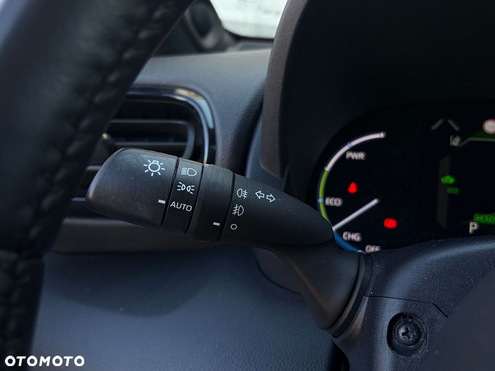 Toyota Yaris Cross - 24