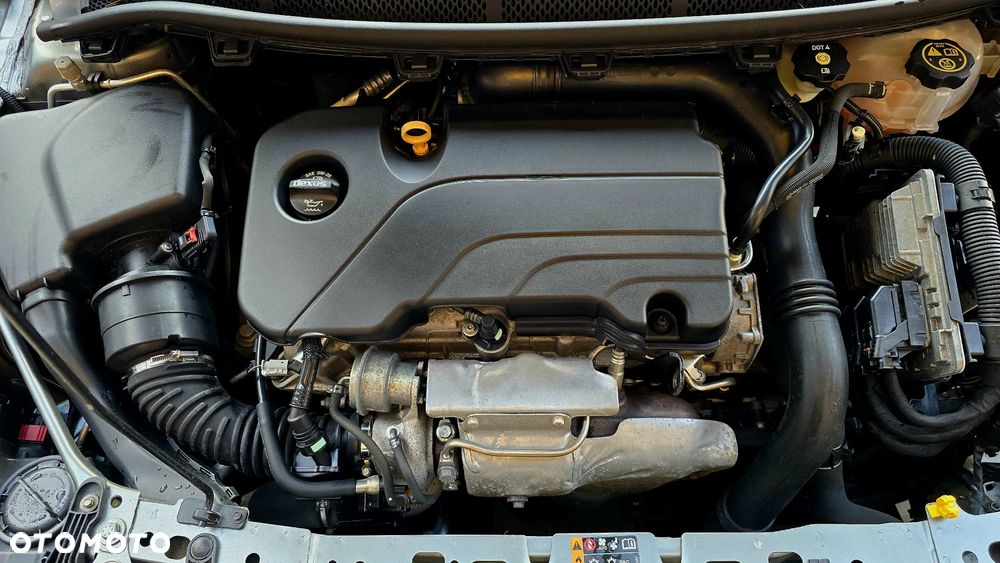 Opel Astra 1.4 Turbo Start/Stop Automatik Innovation - 28