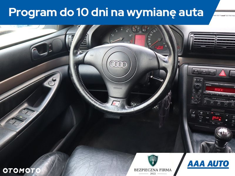 Audi A4 - 8