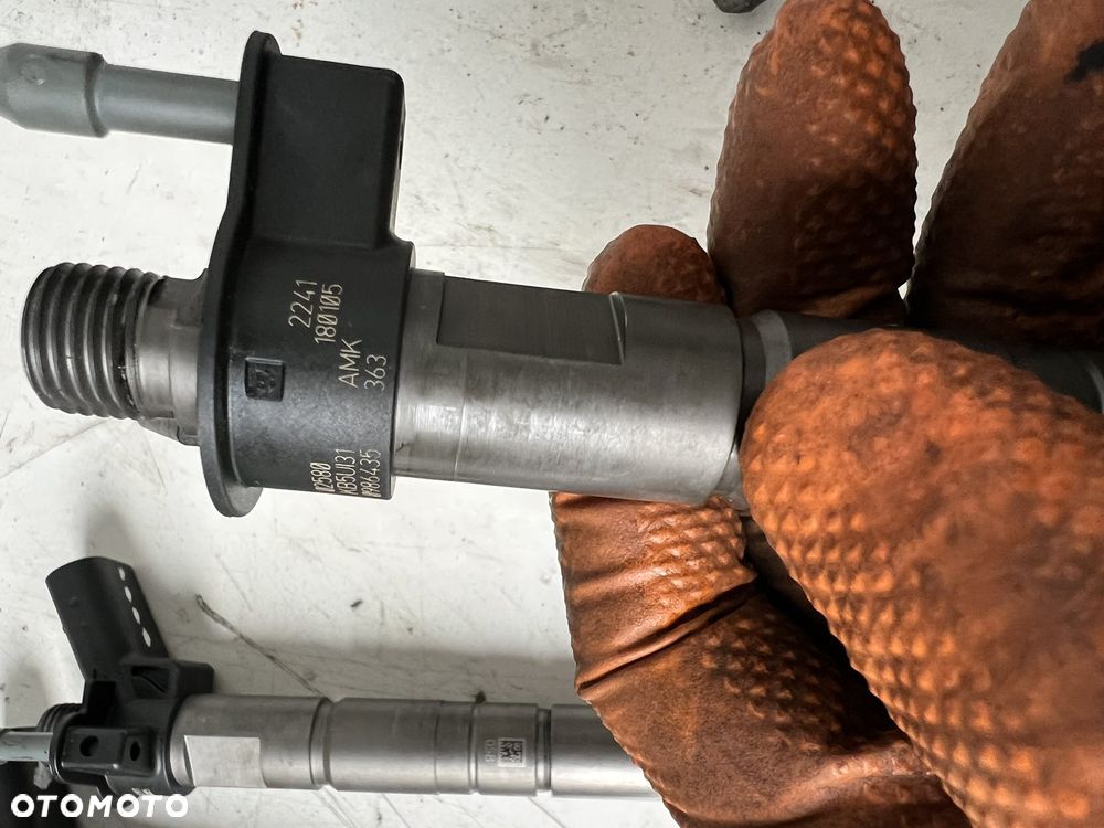 Wtryski wtryskiwacze Bmw 2.0d n47 177km komplet - 3