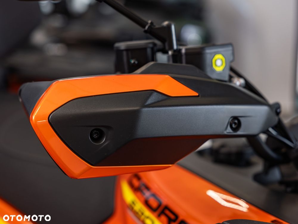 CFMoto CForce - 12
