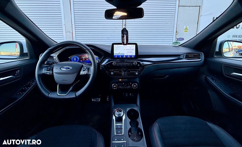 Ford Kuga ver-2-5-duratec-phev-st-line-x - 4