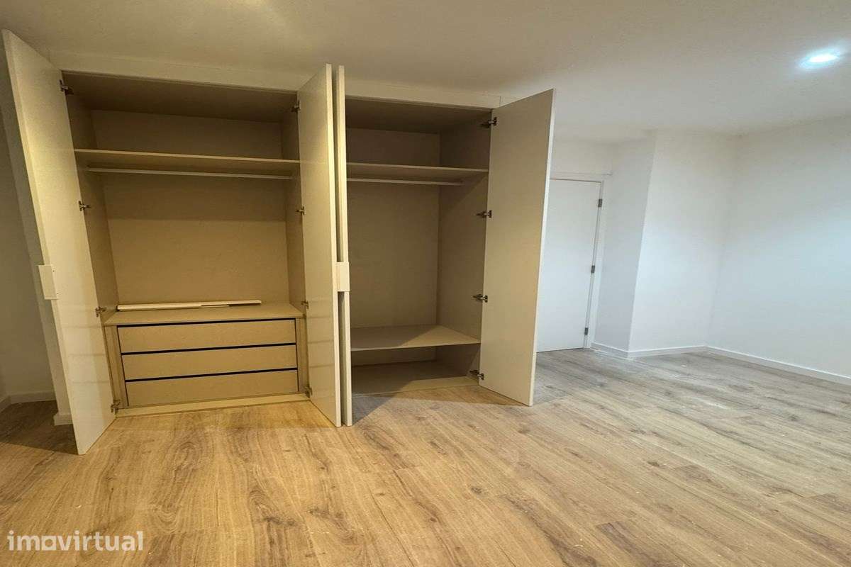 Apartamento T2 | 70 m² - Grande imagem: 3/14
