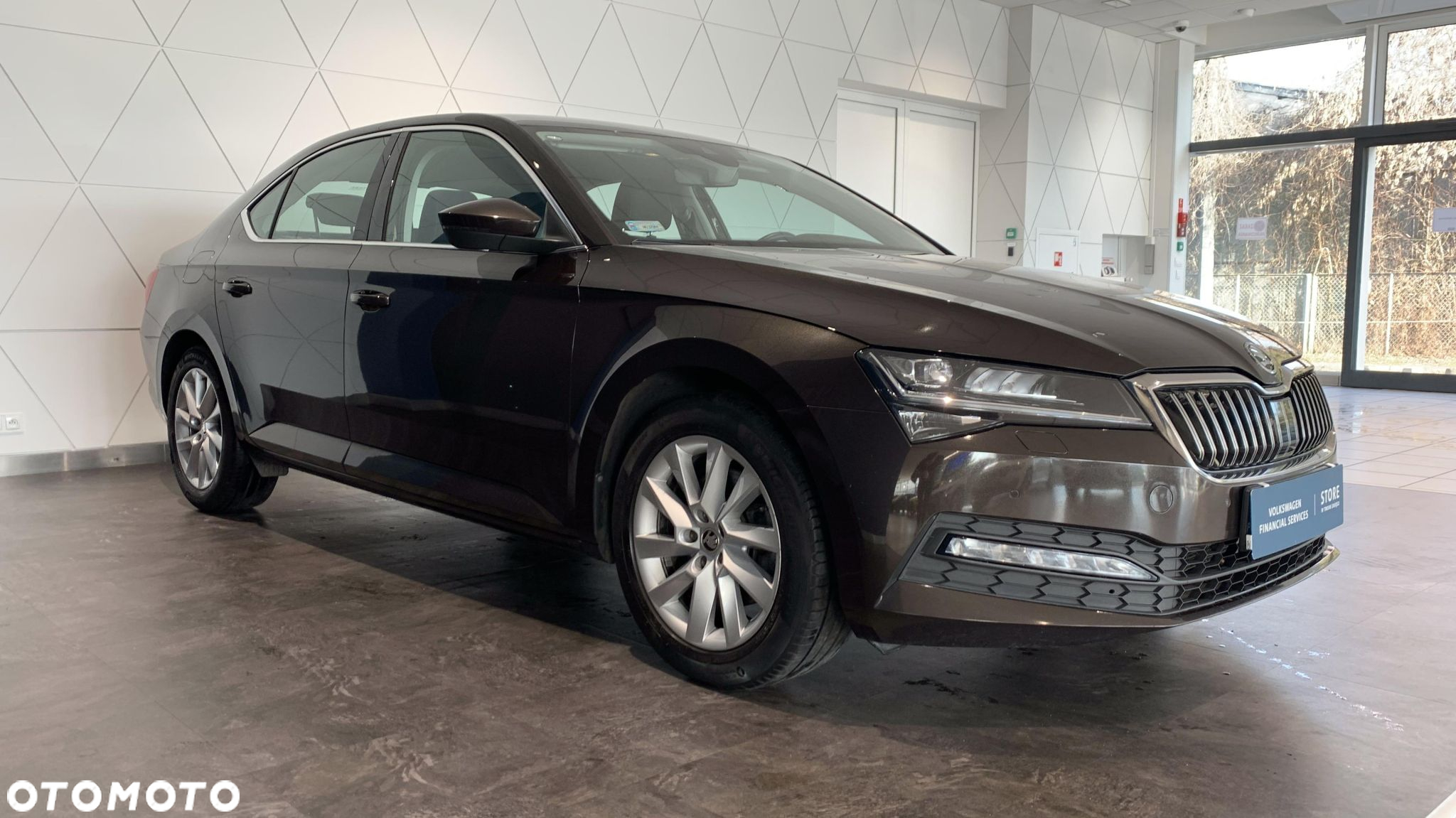 Skoda Superb 1.5 TSI Ambition DSG - 7