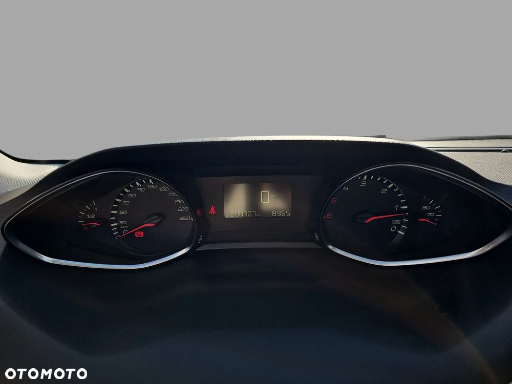 Peugeot 308 1.6 HDi Access - 17