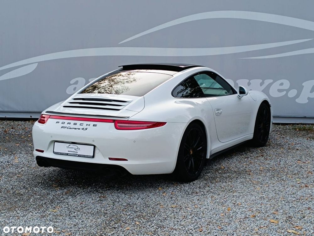 Porsche 911 Carrera 4S PDK - 19