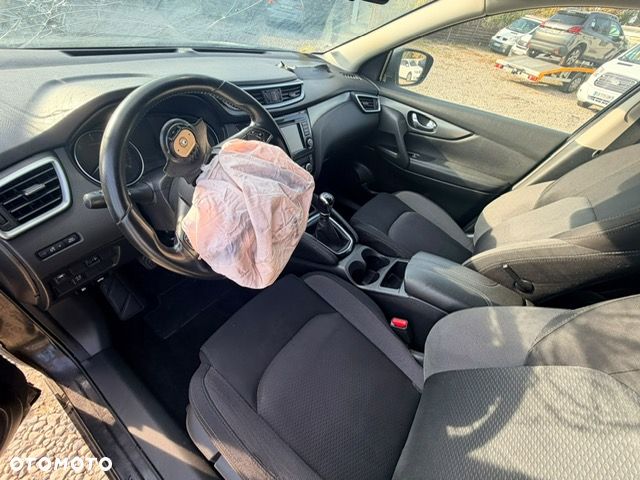 Nissan Qashqai - 13