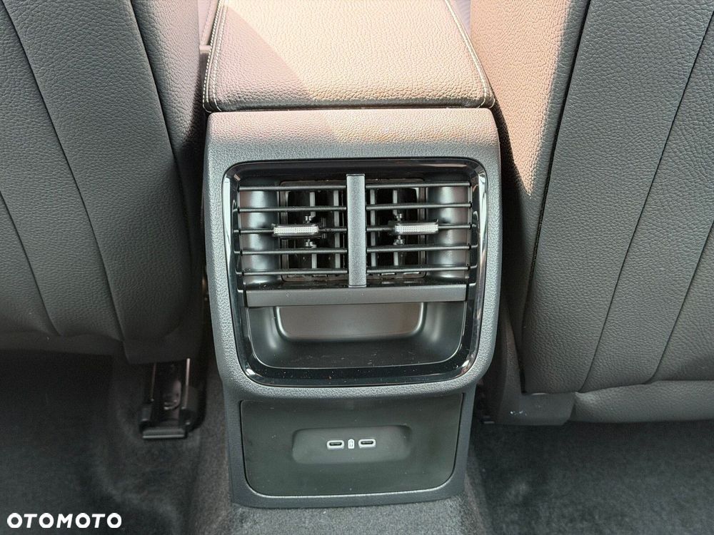 Skoda Octavia 2.0 TDI Sportline DSG - 20