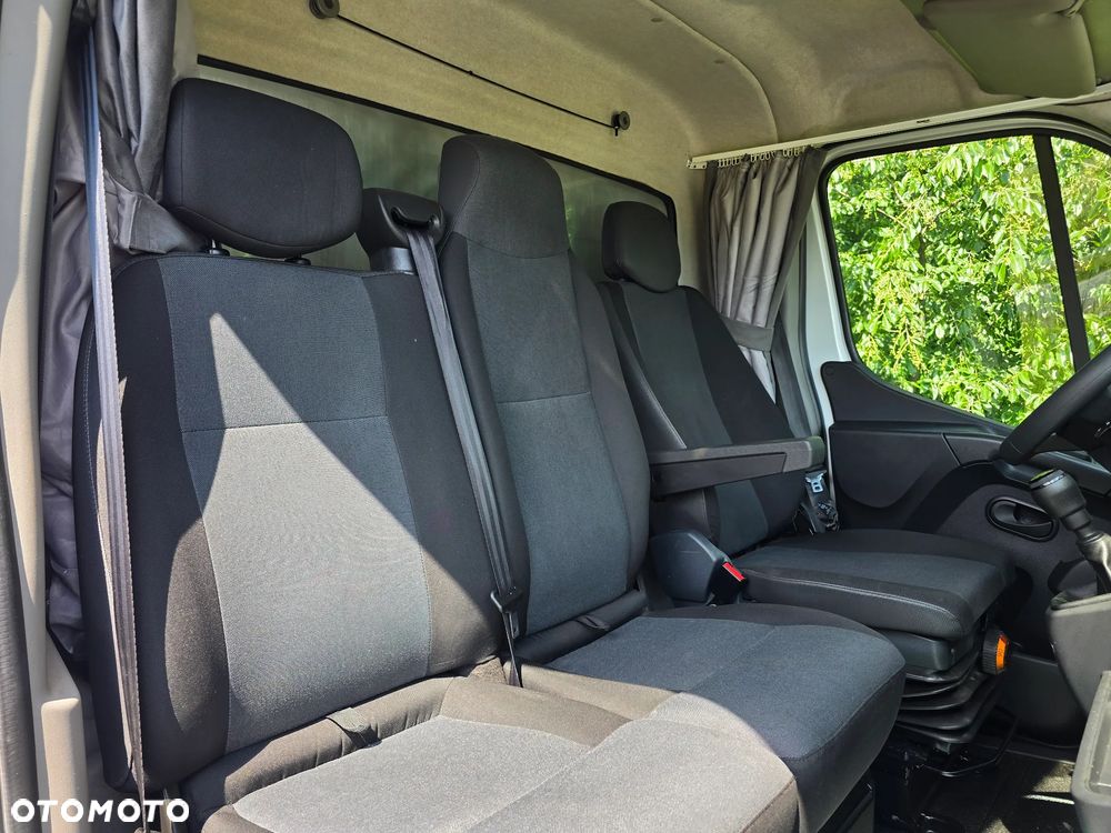 Renault Master 10 EP, Salon PL ASO ,bezwypadkowy, 2023r ,BURTO FIRANA ,poduszki pneumatyczne tylnej osi, fotel kierowcy pneumatyczny - 13