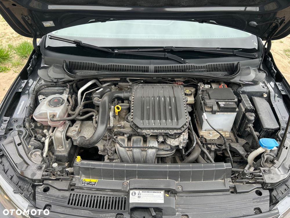Volkswagen Polo 1.0 Comfortline - 19