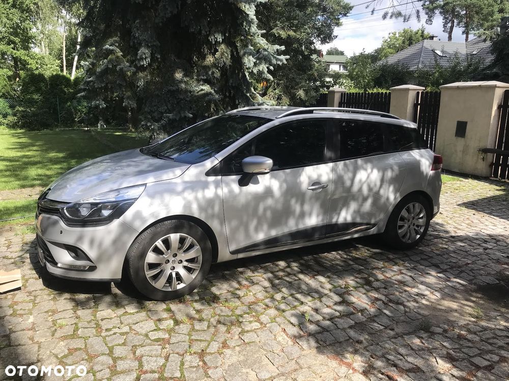 Renault Clio - 1
