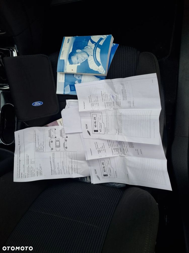 Ford Mondeo 2.0 Titanium - 12