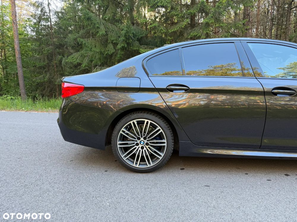 BMW Seria 5 530i xDrive M Sport sport - 4