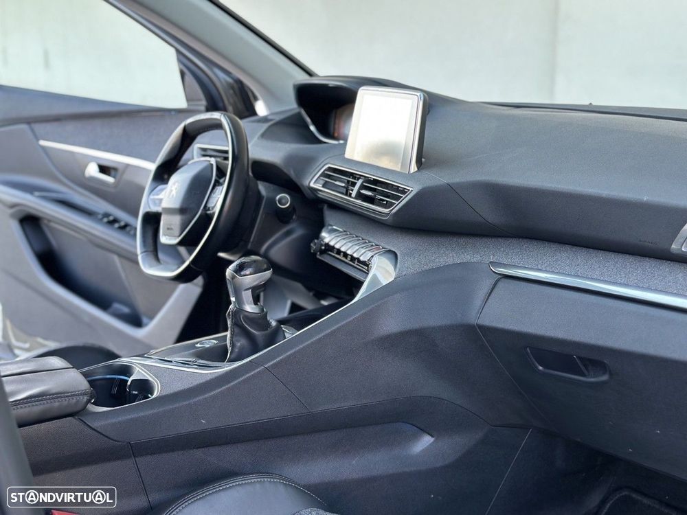 Peugeot 3008 1.6 BlueHDi Allure - 23