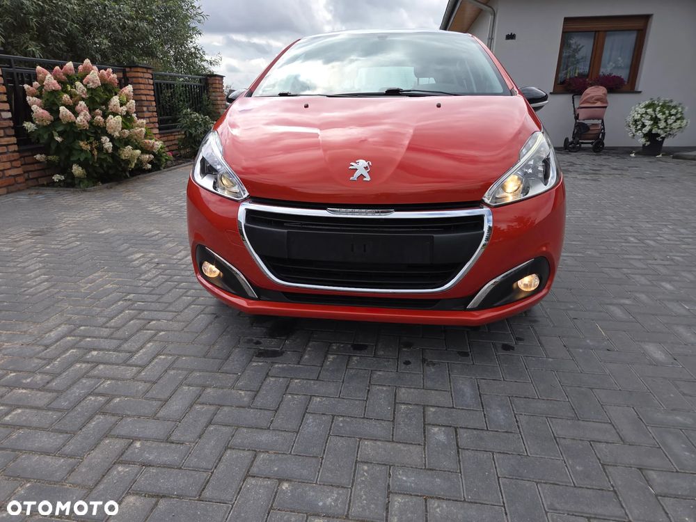 Peugeot 208 - 26