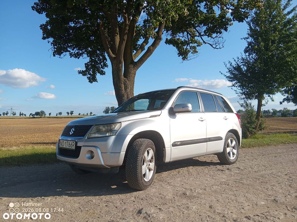 Suzuki Grand Vitara 2.0 - 2