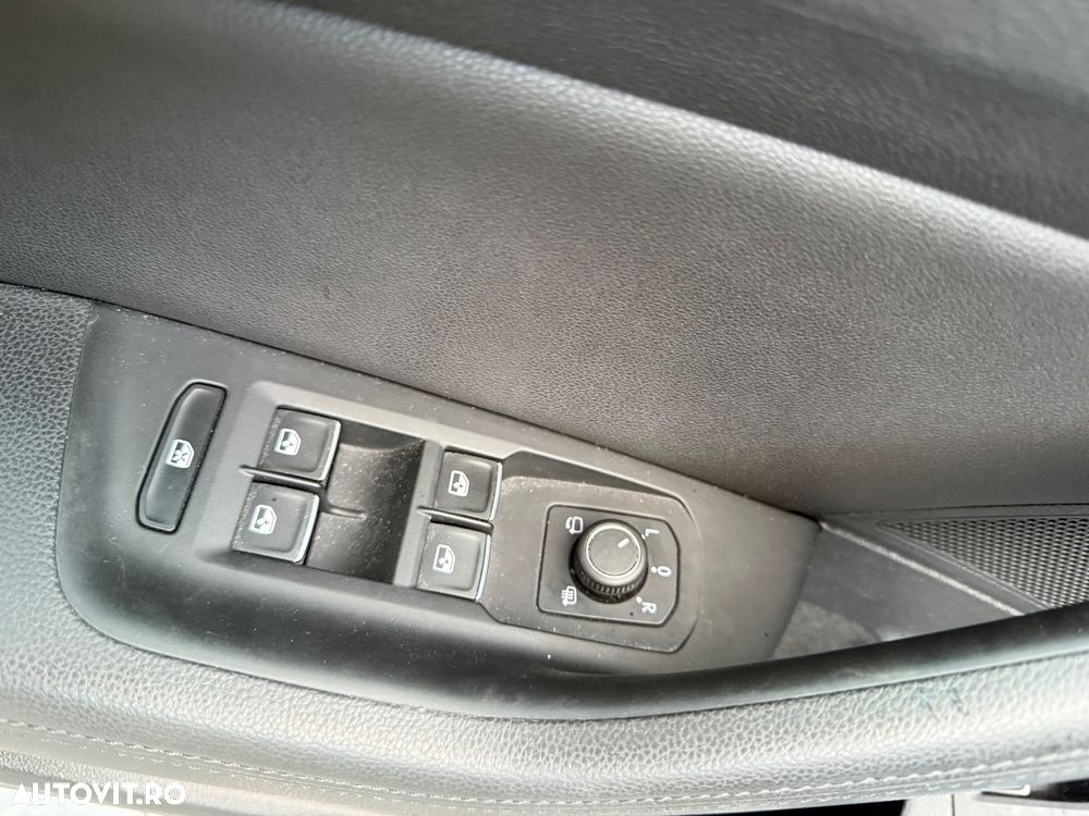 Volkswagen Passat - 19