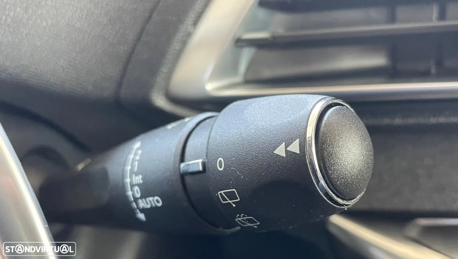 Peugeot 3008 1.6 BlueHDi Allure EAT6 - 24