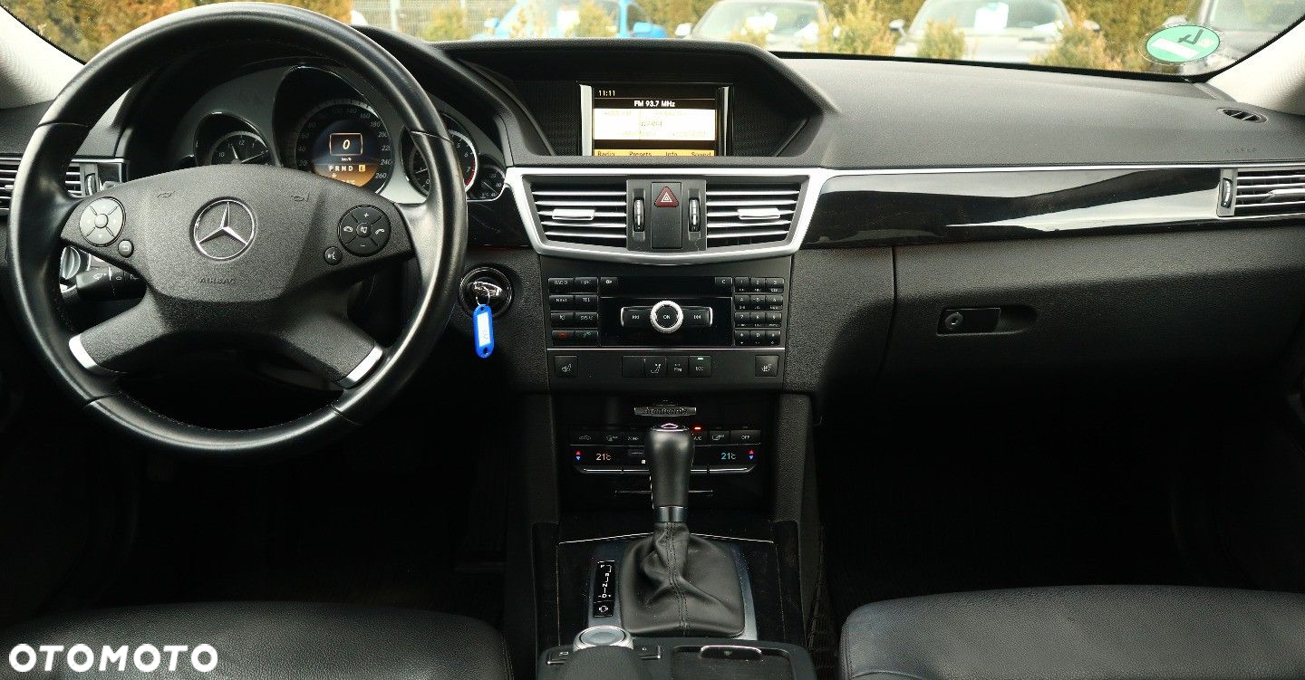Mercedes-Benz Klasa E - 12