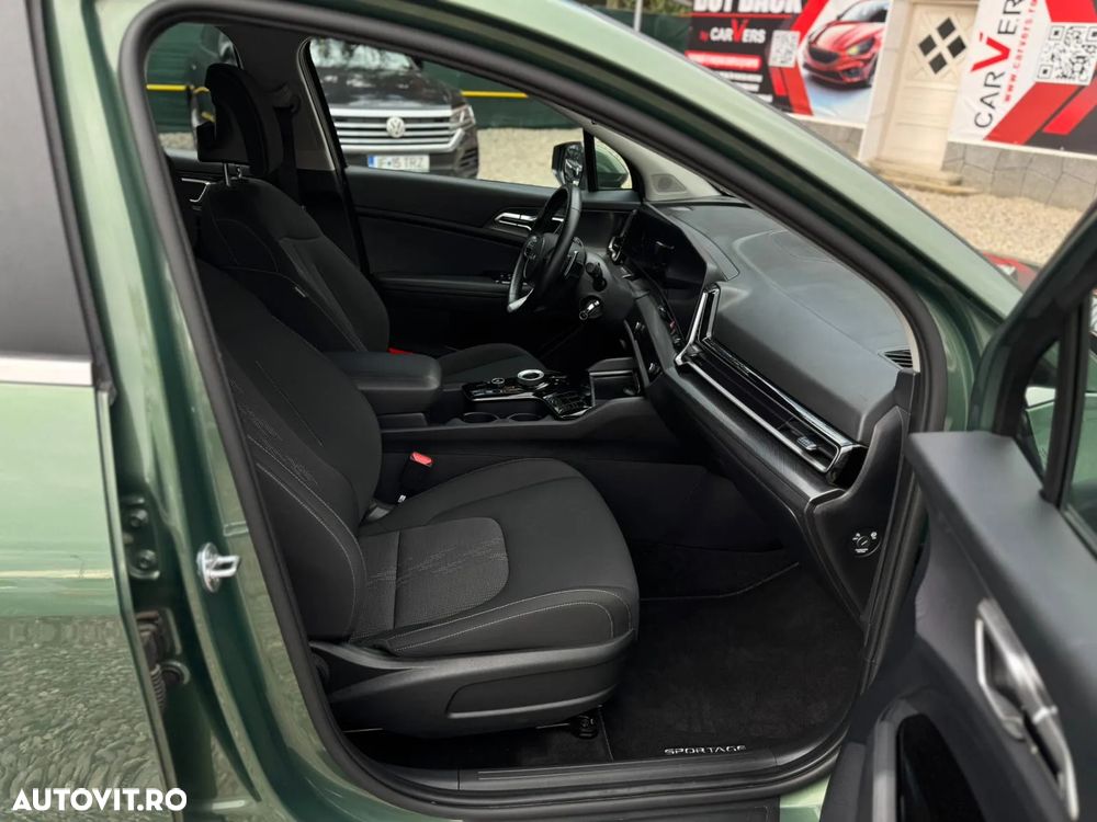 Kia Sportage 1.6 T-GDI MHEV 7DCT HP 4x2 Style - 3