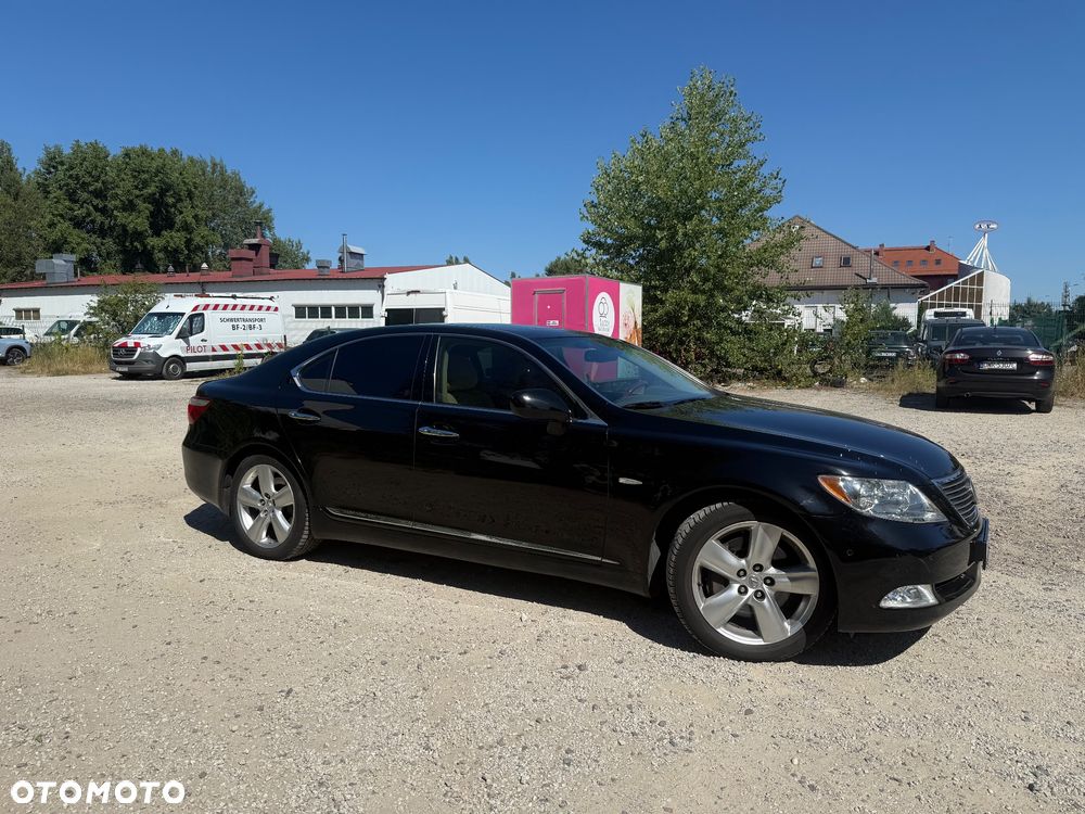 Lexus LS 460 Superior - 8