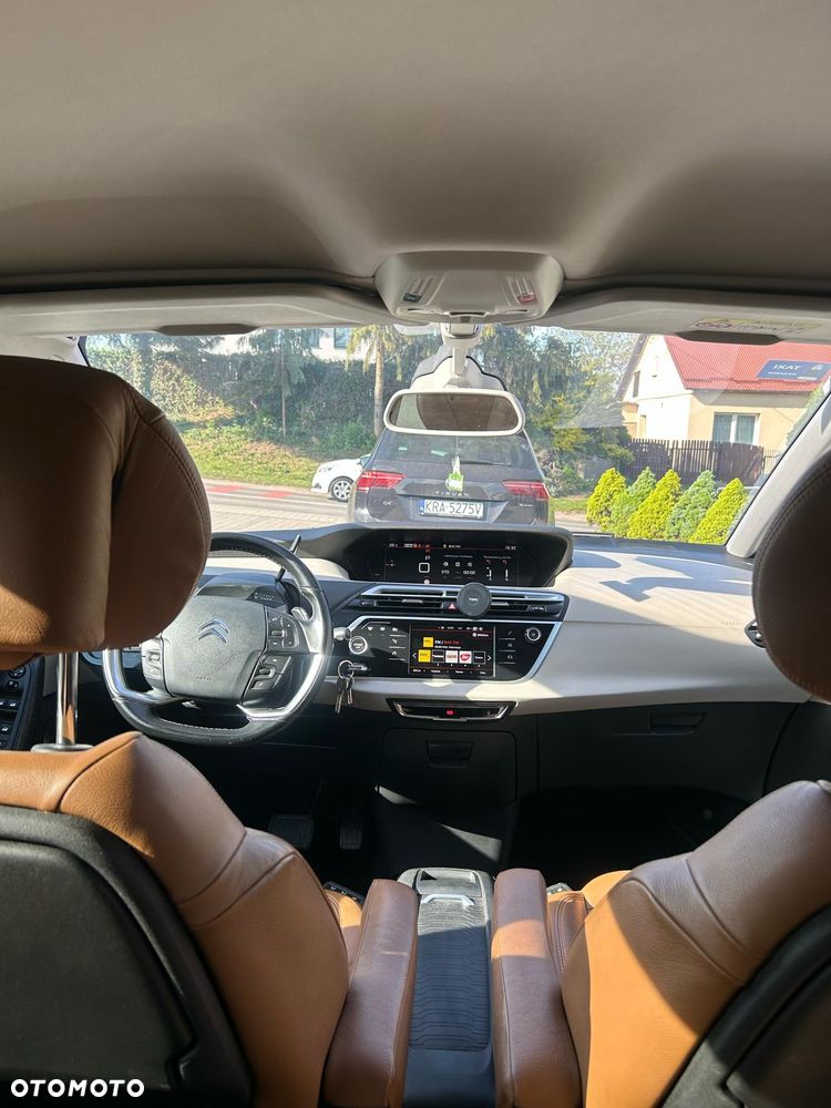 Citroën C4 SpaceTourer PureTech 130 Stop&Start EAT8 SHINE - 10