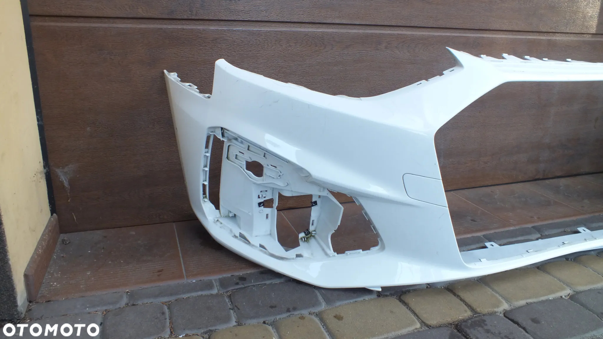 Zderzak przedni Audi A4 B9 Lift S-line 8W0807437AQ - 2