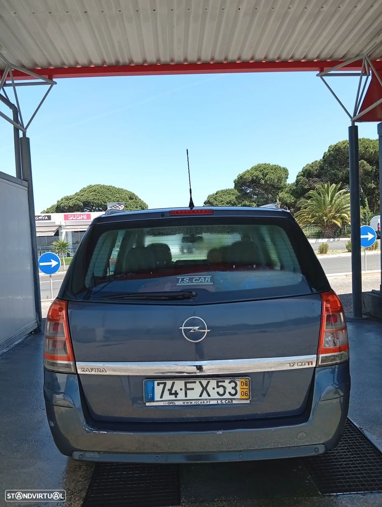 Opel Zafira 1.7 CDTI Cosmo - 4