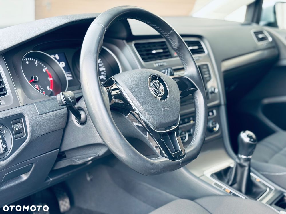 Volkswagen Golf 1.2 TSI BMT Trendline - 8