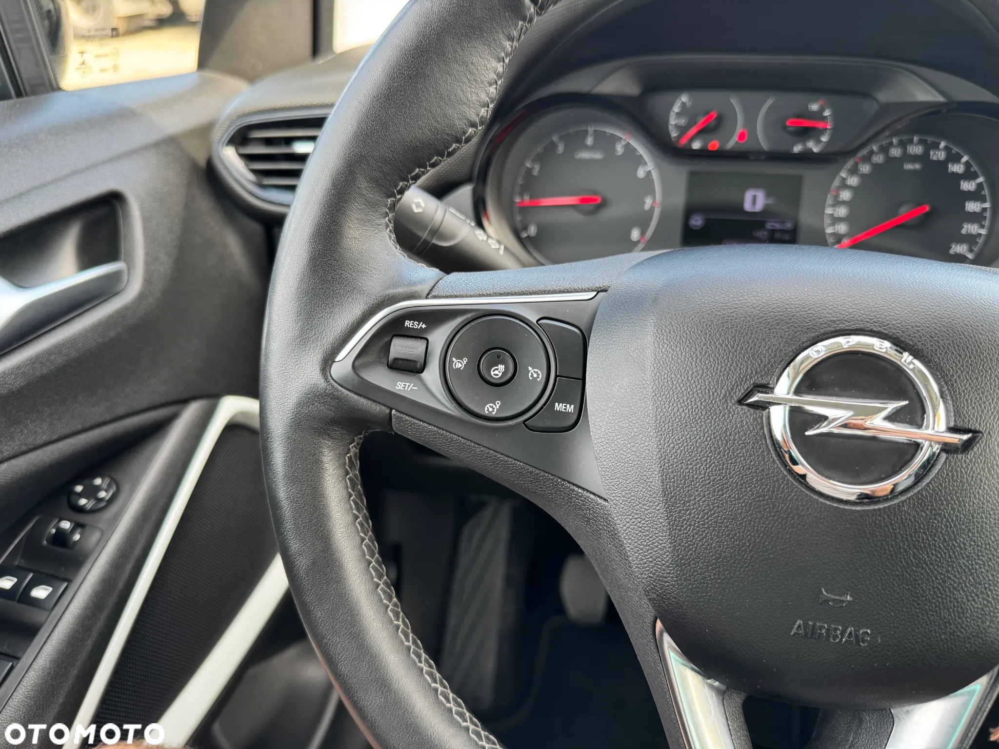 Opel Crossland X 1.2 Start/Stop 120 Jahre - 15