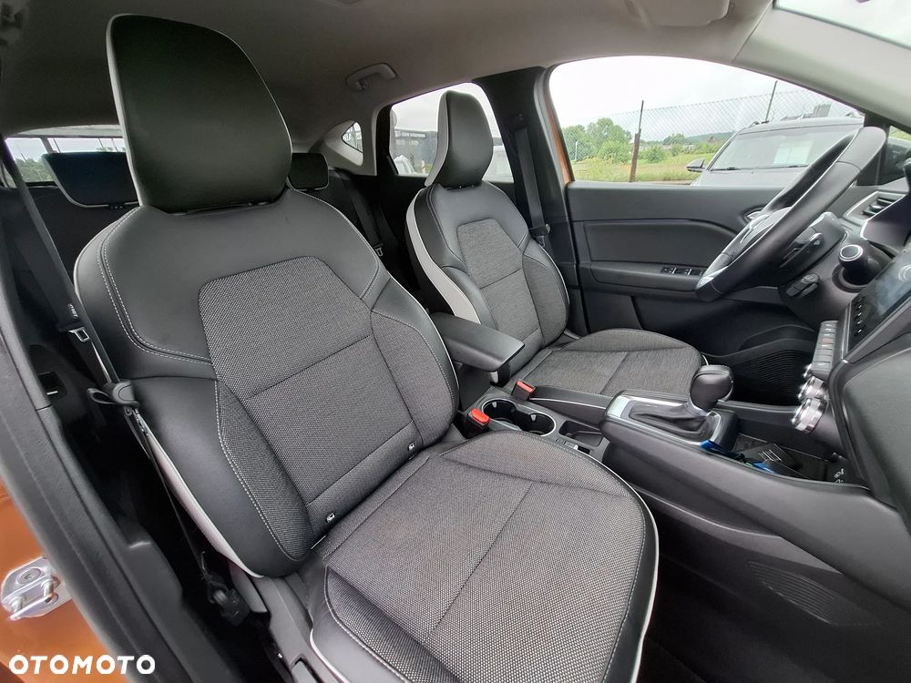 Renault Captur 1.3 TCe mHEV Intens EDC - 16
