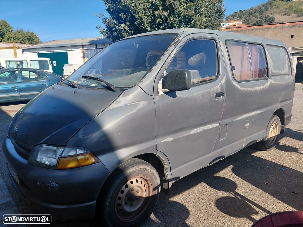Toyota Hiace