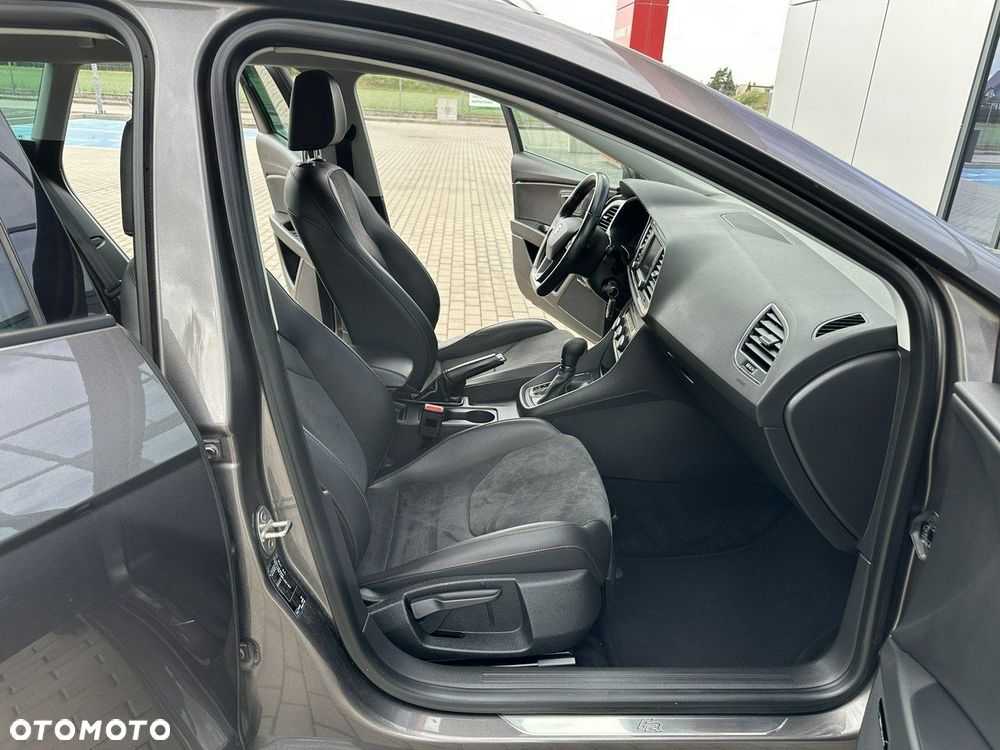 Seat Leon Sportstourer 2.0 TDI DPF DSG FR - 15