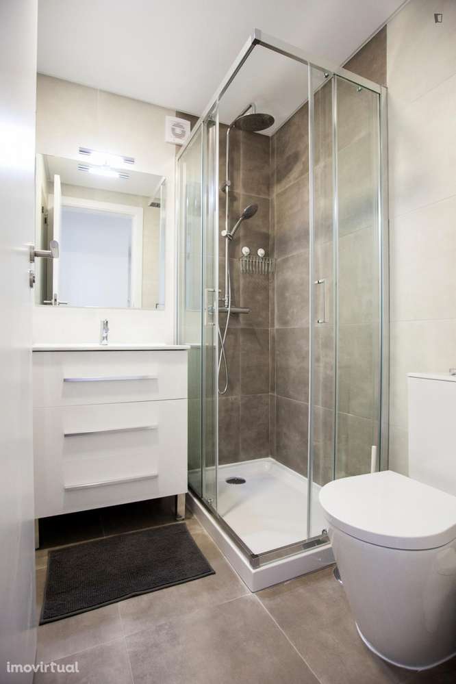 Quarto - localizado em Alvalade Lisbon - Grande imagem: 2/22