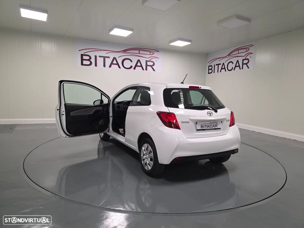 Toyota YARIS BIZZ 1.4 D-4D 90CV IVA DEDUTIVEL - 35