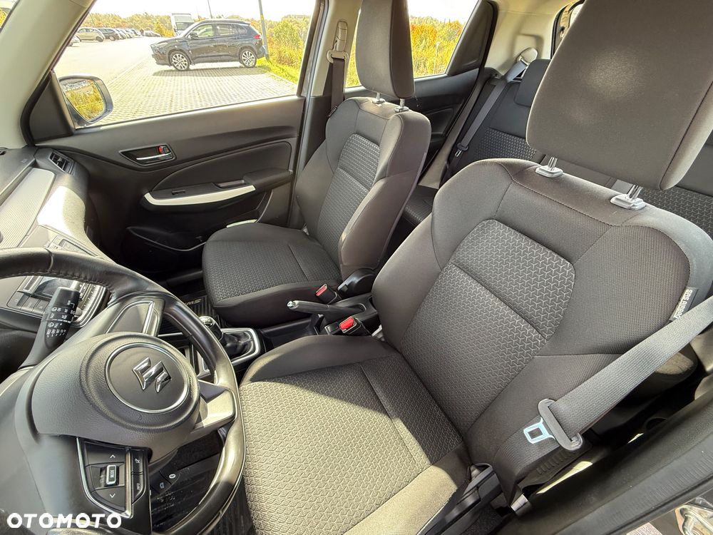 Suzuki Swift 1.2 Premium - 9