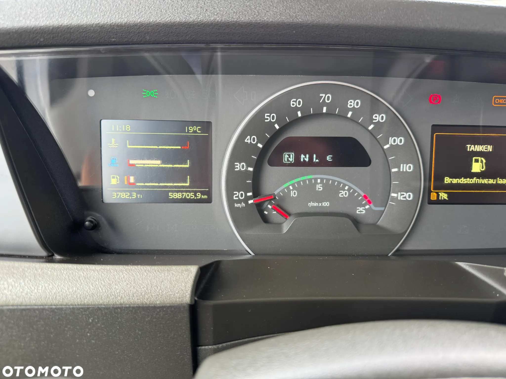 Volvo FH 460, STANDARD, HYDRAULIKA DO WYWROTKI, WYSOKIE ZAWIESZENIE, 2018 ROK Z DE - 38