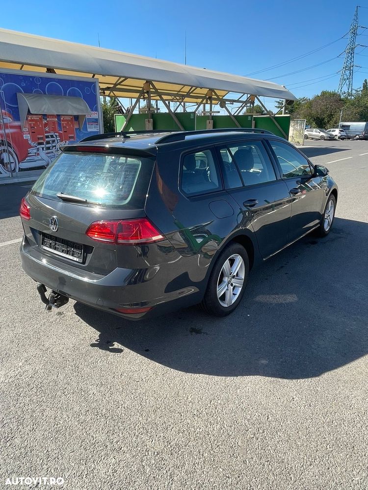 Volkswagen Golf 1.2 TSI BMT DSG Highline - 3