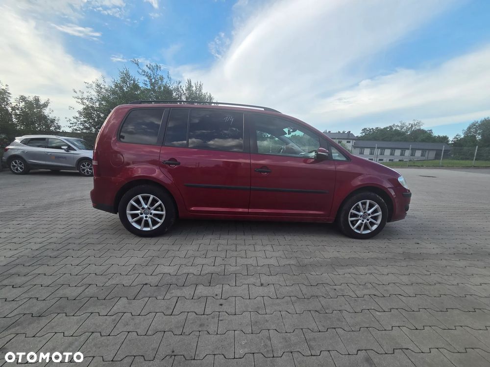 Volkswagen Touran 1.4 TSI Trendline - 7