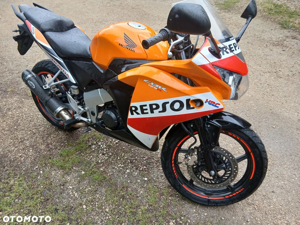 Honda CBR - 1