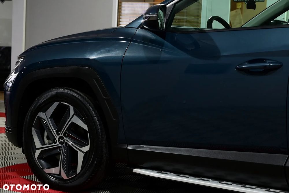 Hyundai Tucson 1.6 T-GDi HEV Executive 2WD - 38