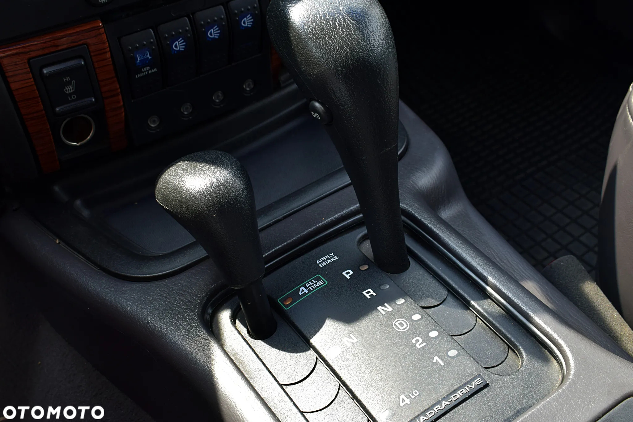 Jeep Grand Cherokee 4.7 Overland - 15