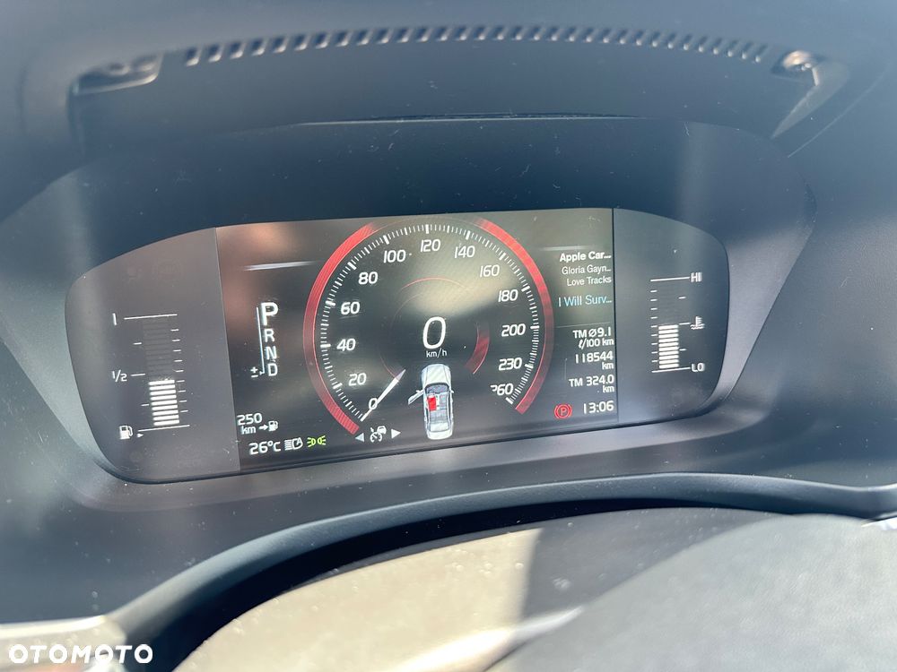 Volvo S60 T6 AWD Momentum Pro - 23