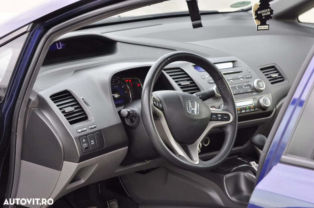 Honda Civic - 4