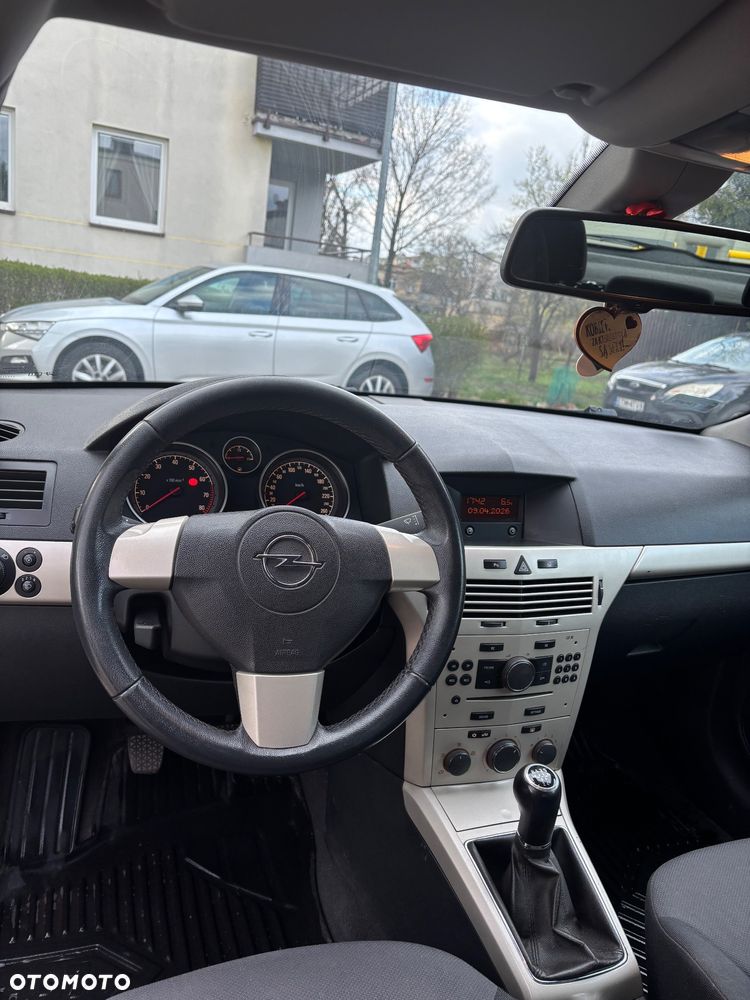 Opel Astra - 13