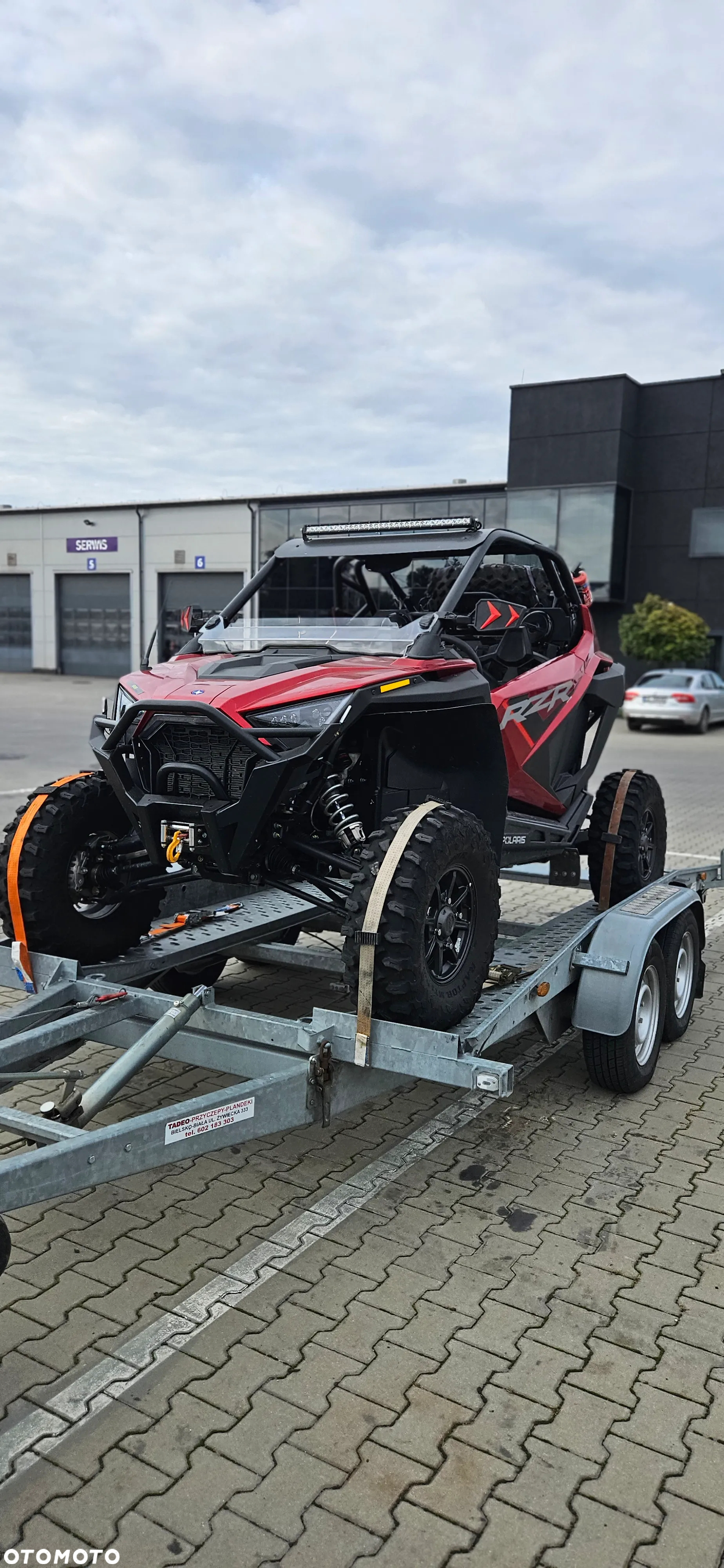 Polaris RZR - 17