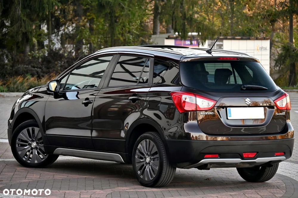 Suzuki SX4 S-Cross 1.6 DDiS Premium 4WD - 17