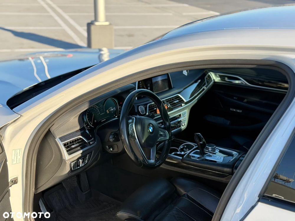 BMW Seria 7 730d xDrive - 6