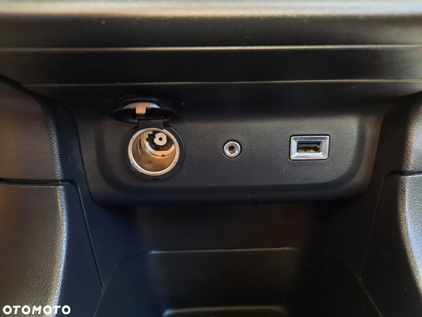 Citroën C3 1.2 PureTech Feel - 36